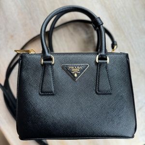 Perfect-Condition Prada Galleria Mini Leather Top-Handle Bag